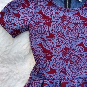 Lularoe vontage roses Amelia size medium
